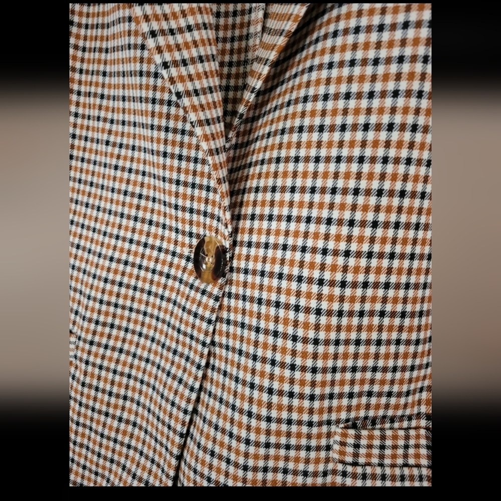 Plaid set.